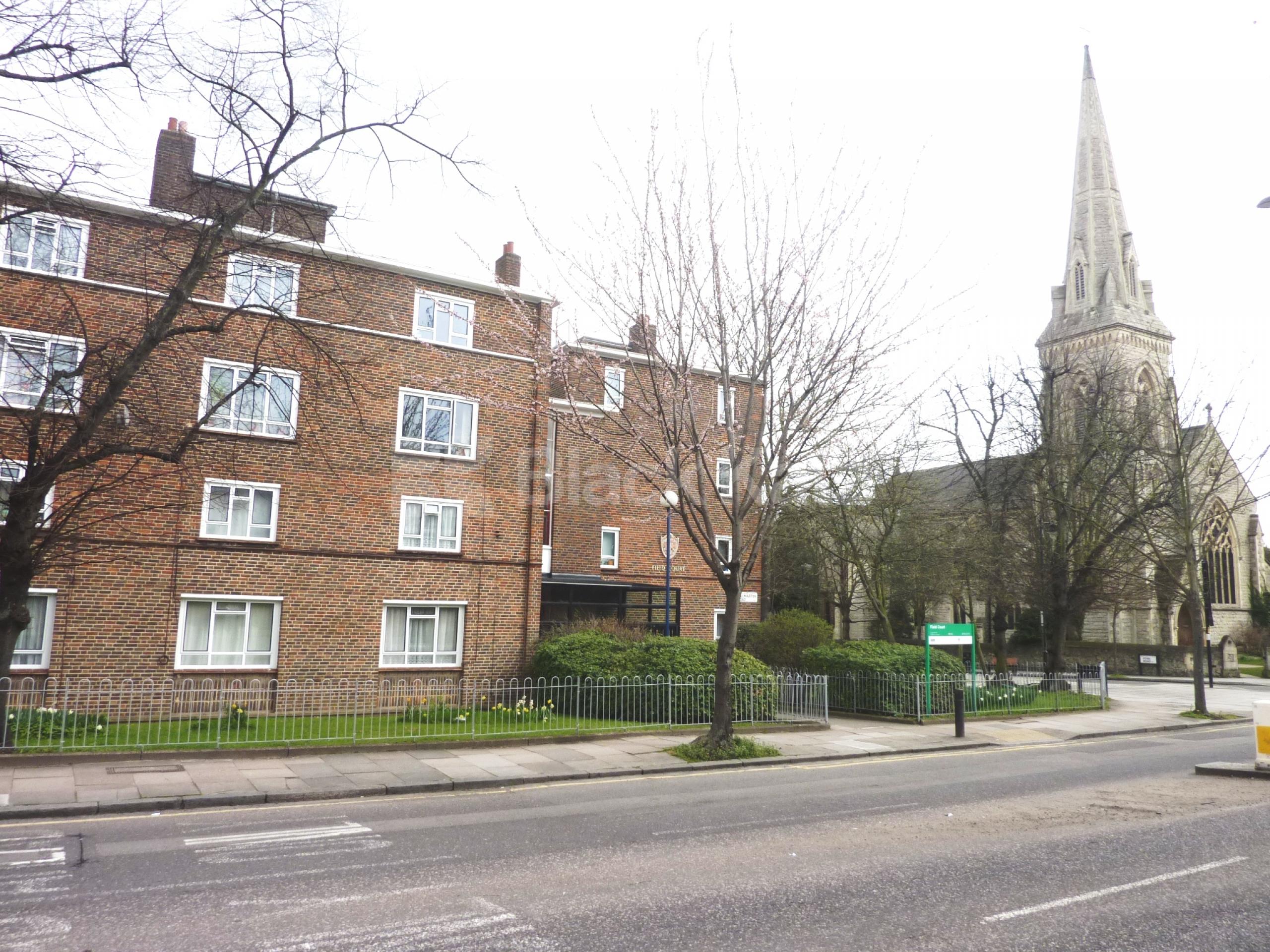 			2 Bedroom, 1 bath, 1 reception Flat			 Hillmarton Road, CALEDONIAN ROAD N7